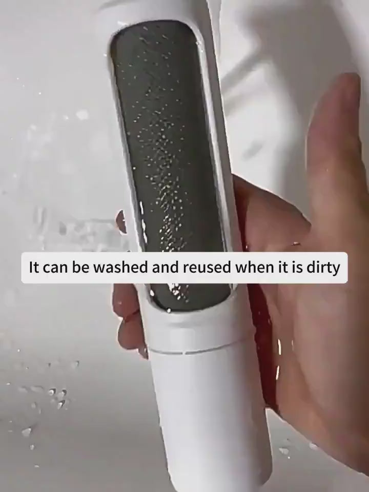 Demonstration video Reusable Pet Hair Remover Brush for Dogs and Cats – Simplix™